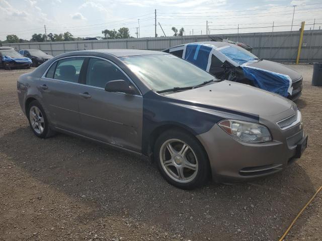 1G1ZC5EB7AF182860 - 2010 CHEVROLET MALIBU 1LT GRAY photo 4