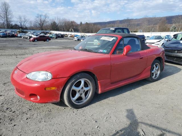 JM1NB353120228998 - 2002 MAZDA MX-5 MIATA BASE RED photo 1
