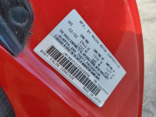 JM1NB353120228998 - 2002 MAZDA MX-5 MIATA BASE RED photo 12