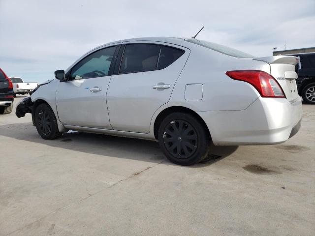 3N1CN7AP2HL891512 - 2017 NISSAN VERSA S SILVER photo 2