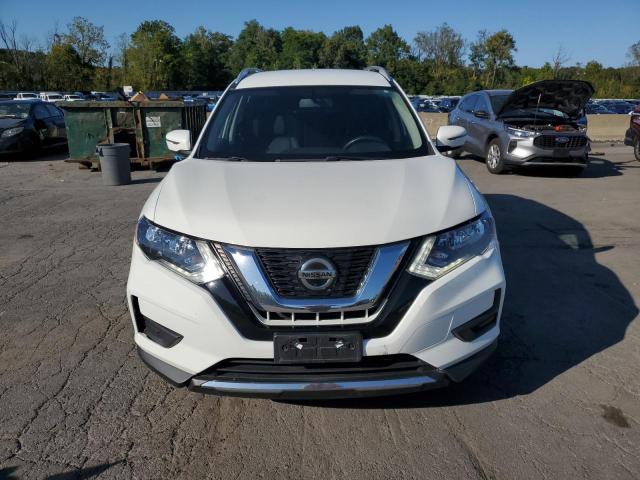 KNMAT2MV5JP593361 - 2018 NISSAN ROGUE S 白色 照片 5