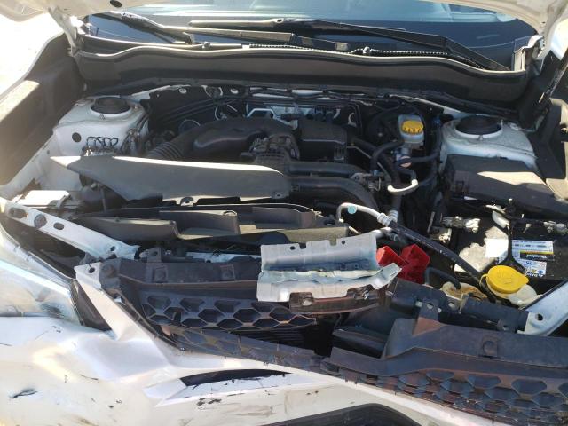 JF2SJAEC7EH440788 - 2014 SUBARU FORESTER 2.5I PREMIUM WHITE photo 11