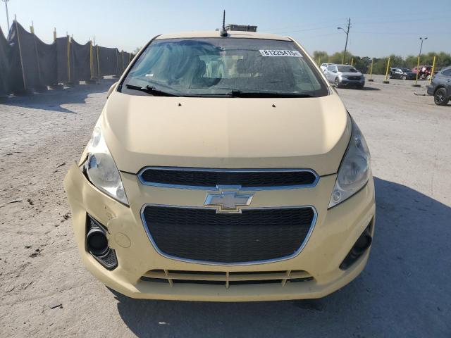 KL8CD6S99DC554182 - 2013 CHEVROLET SPARK 1LT YELLOW photo 5