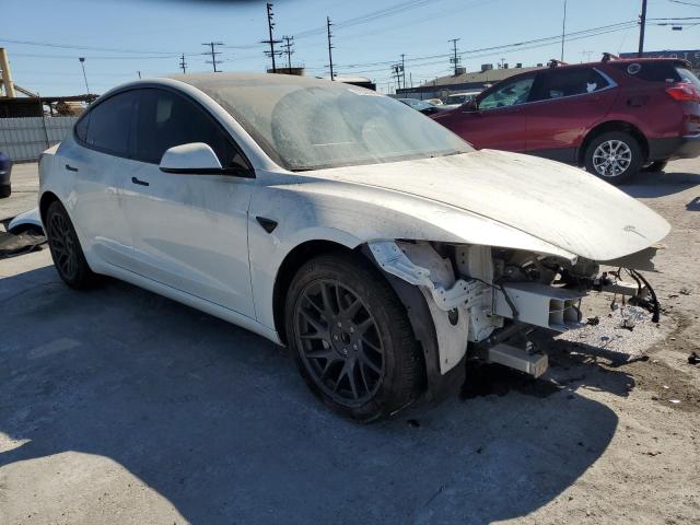 5YJ3E1EA7RF732484 - 2024 TESLA MODEL 3 白色 照片 4