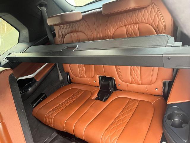 5UX33EM04P9P12415 - 2023 BMW X7 M60I WHITE photo 5