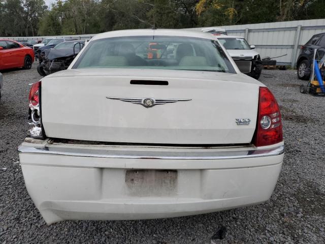 2C3KA33G08H241410 - 2008 CHRYSLER 300 LIMITED WHITE photo 6