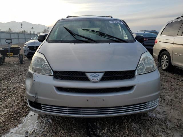 5TDZA23CX5S284439 - 2005 TOYOTA SIENNA CE SILVER photo 5