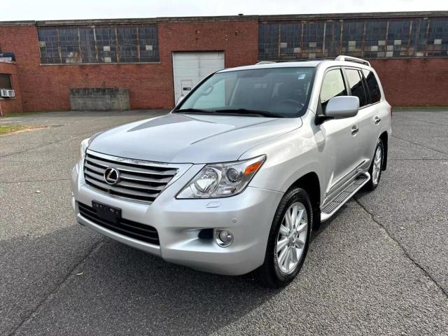 JTJHY00W494020075 - 2009 LEXUS LX 570 SILVER photo 2