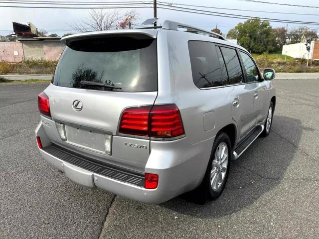 JTJHY00W494020075 - 2009 LEXUS LX 570 SILVER photo 4