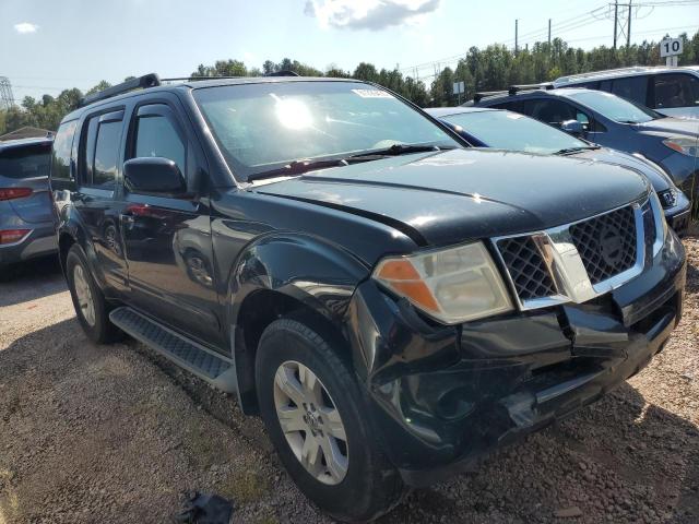 5N1AR18W75C728635 - 2005 NISSAN PATHFINDER LE BLACK photo 4