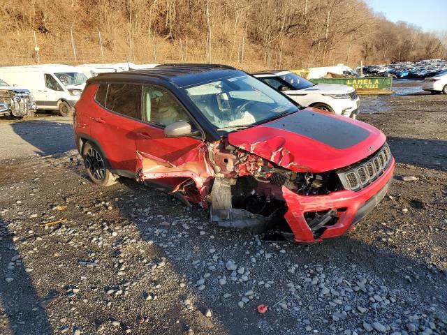 3C4NJDDB2LT123599 - 2020 JEEP COMPASS TRAILHAWK RED photo 4