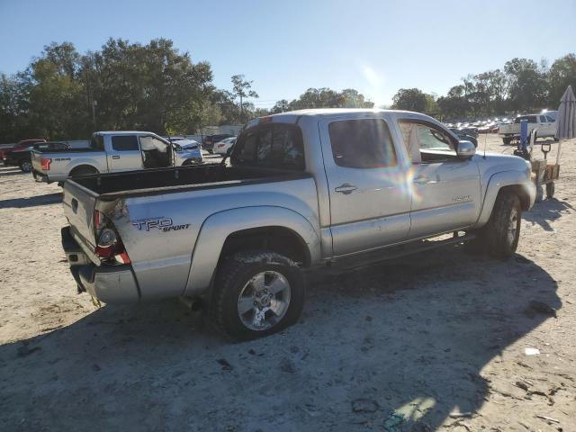 3TMJU4GN5DM154451 - 2013 TOYOTA TACOMA DOUBLE CAB PRERUNNER SILVER photo 3