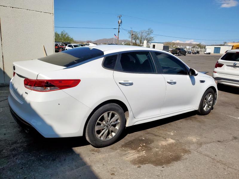 5XXGT4L19HG135750 - 2017 KIA OPTIMA LX WHITE photo 3