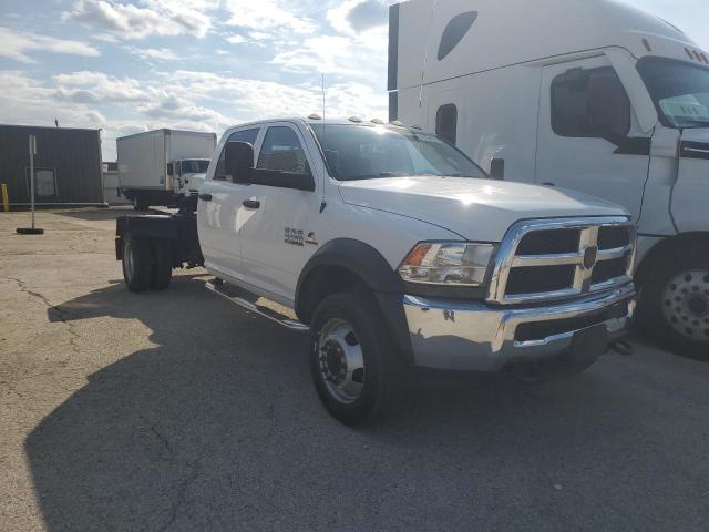 3C7WRNFL6JG317554 - 2018 RAM 5500 Beyaz fotoğraf 4