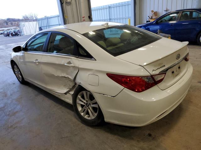 5NPEB4AC3DH658002 - 2013 HYUNDAI SONATA GLS WHITE photo 2