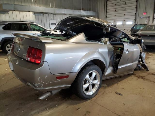 1ZVHT82H885166337 - 2008 FORD MUSTANG GT GRAY photo 3