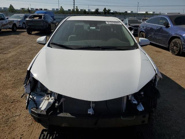 2T1BURHE5JC102659 - 2018 TOYOTA COROLLA L Синий фото 5