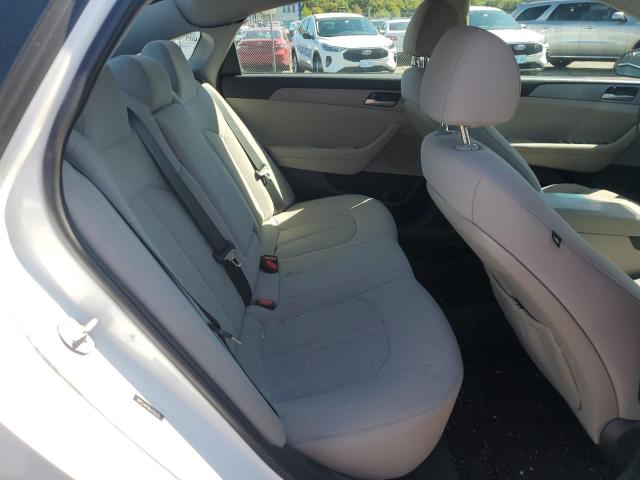 5NPE24AF6KH757033 - 2019 HYUNDAI SONATA SE 白色 照片 10