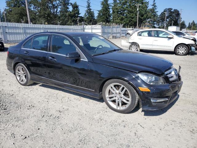 WDDGF8AB1DR272527 - 2013 MERCEDES-BENZ C 300 4MATIC BLACK photo 4