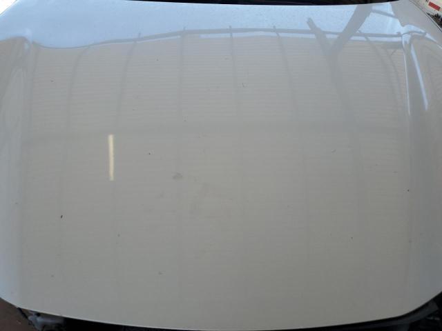 JTHBW1GG5E2039869 - 2014 LEXUS ES 300H WHITE photo 11