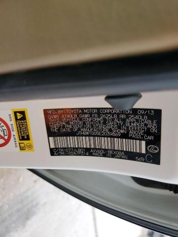 JTHBW1GG5E2039869 - 2014 LEXUS ES 300H WHITE photo 13