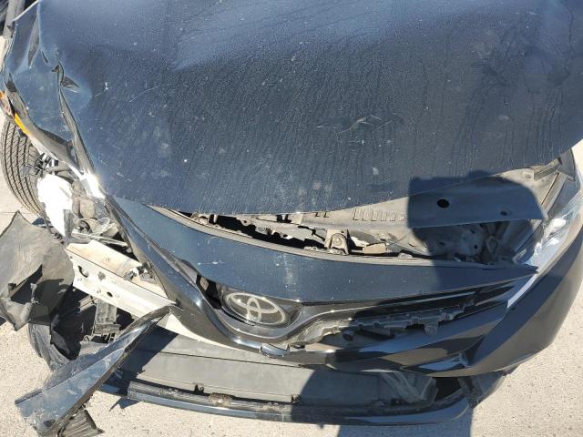 4T1B11HK6JU615496 - 2018 TOYOTA CAMRY L შავი ფოტო 11