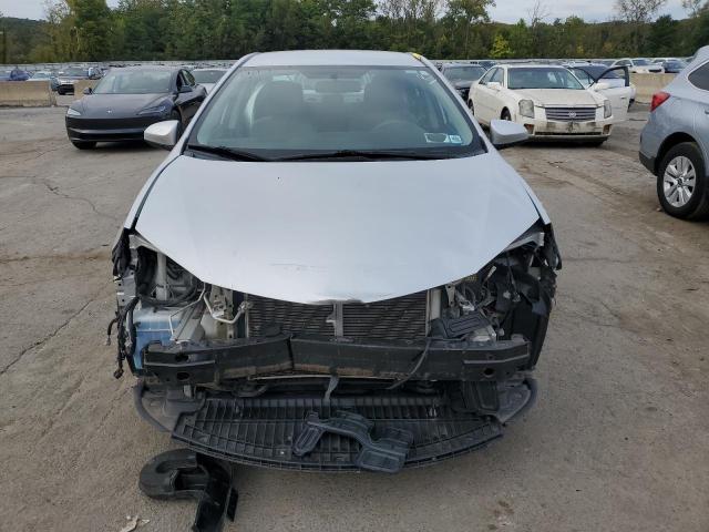 5YFBURHE9FP254113 - 2015 TOYOTA COROLLA L SILVER photo 5