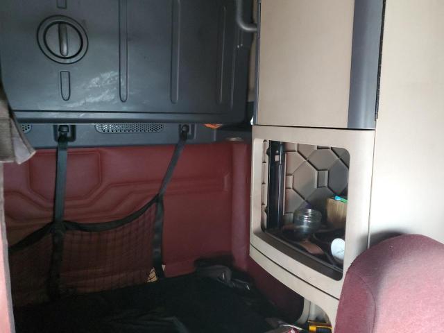 1FUJGLDV3JLHJ9889 - 2018 FREIGHTLINER CASCADIA 1 Biały zdjęcie 6