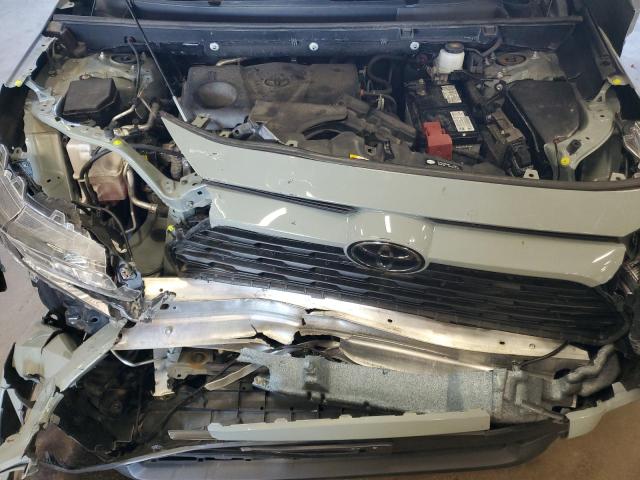 2T3P1RFV2MW204688 - 2021 TOYOTA RAV4 XLE GRAY photo 12