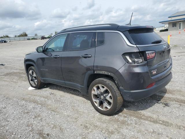 3C4NJDCB1JT349230 - 2018 JEEP COMPASS LIMITED Сірий фото 2