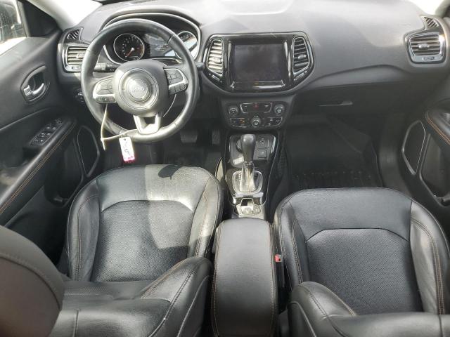 3C4NJDCB1JT349230 - 2018 JEEP COMPASS LIMITED Сірий фото 8