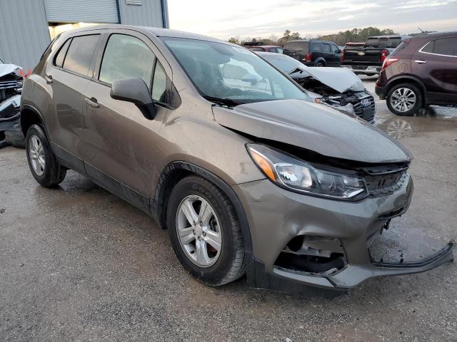 KL7CJKSB2LB351860 - 2020 CHEVROLET TRAX LS GRAY photo 4