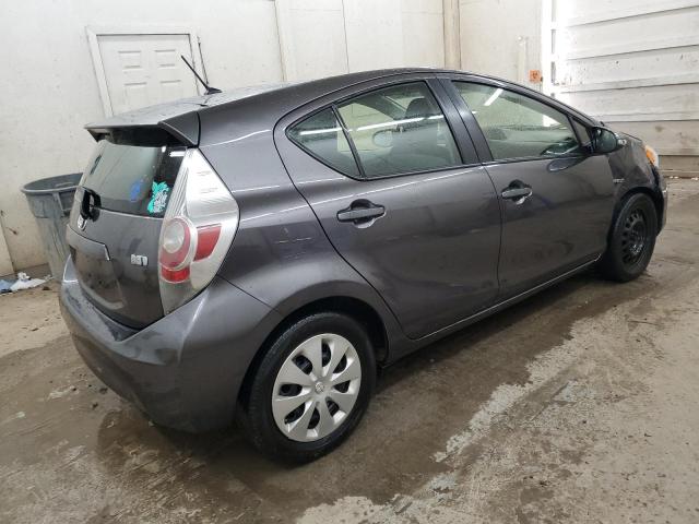 JTDKDTB33E1573790 - 2014 TOYOTA PRIUS C ნაცრისფერი ფოტო 3