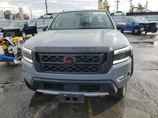 1N6ED1EK7NN673126 - 2022 NISSAN FRONTIER S GRAY photo 5