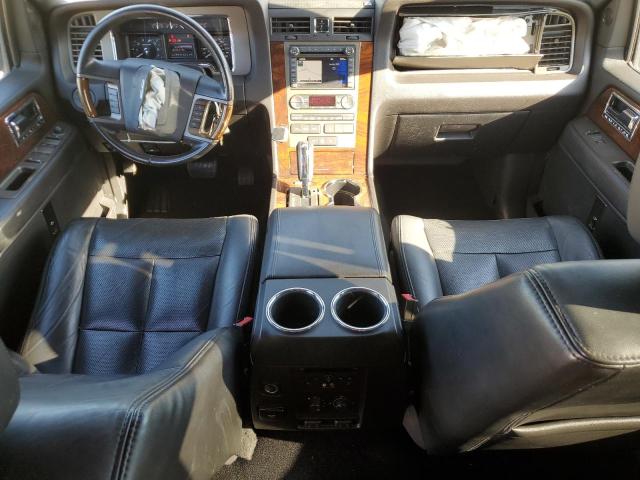 5LMJJ3J54BEJ10335 - 2011 LINCOLN NAVIGATOR L BLACK photo 8