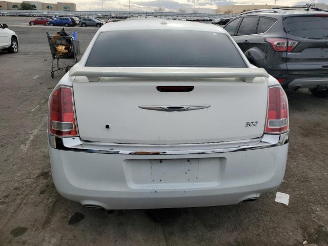 2C3CCACG5CH231368 - 2012 CHRYSLER 300 LIMITED WHITE photo 6