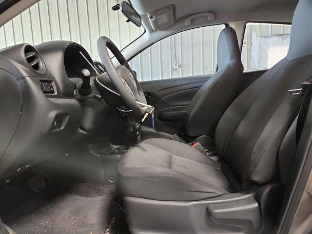 3N1CN7AP5GL875447 - 2016 NISSAN VERSA S GRAY photo 7