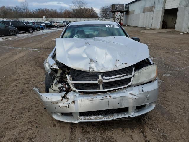 1B3LC46K18N180934 - 2008 DODGE AVENGER SE SILVER photo 5