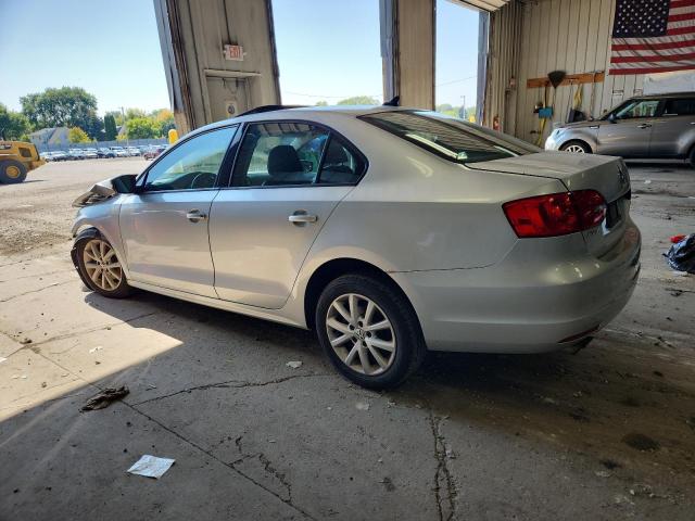 3VWDX7AJ0CM380386 - 2012 VOLKSWAGEN JETTA SE SILVER photo 2