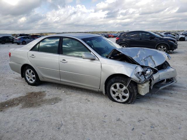 4T1BE32K15U626596 - 2005 TOYOTA CAMRY LE SILVER photo 4