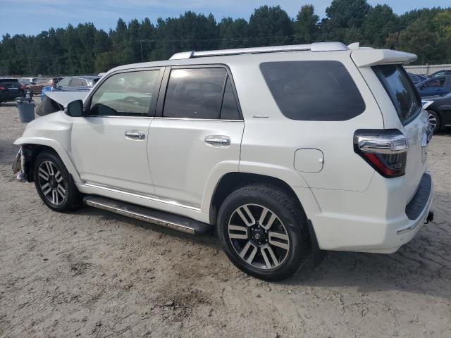 JTEBU5JR0L5798946 - 2020 TOYOTA 4RUNNER SR5/SR5 PREMIUM 白色 照片 2