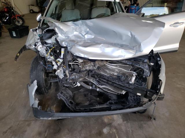 KM8J3CA47JU767770 - 2018 HYUNDAI TUCSON SEL SILVER photo 11