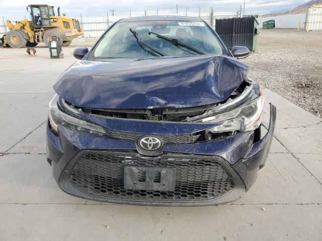 5YFEPRAE7LP034494 - 2020 TOYOTA COROLLA LE Mavi foto 5