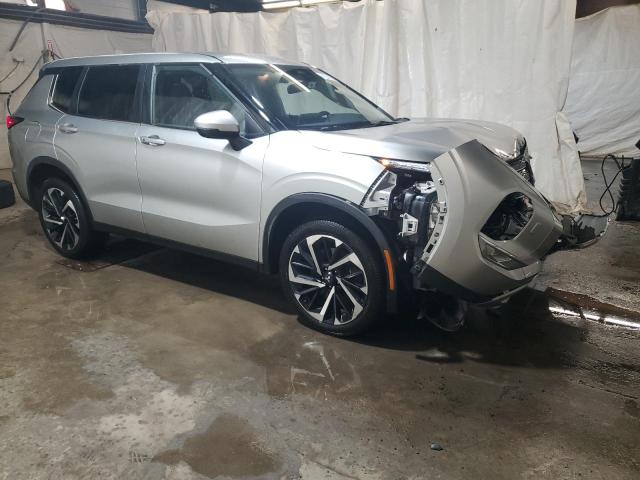 JA4J4UA83NZ065748 - 2022 MITSUBISHI OUTLANDER SE 银色 照片 4