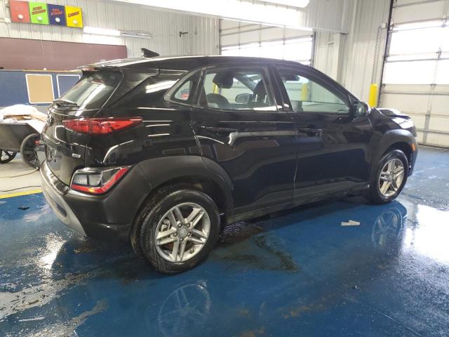 KM8K2CABXPU039259 - 2023 HYUNDAI KONA SE BLACK photo 3