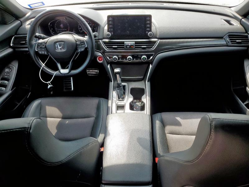 1HGCV1F3XJA178601 - 2018 HOND ACCORD SPORT 银色 照片 8