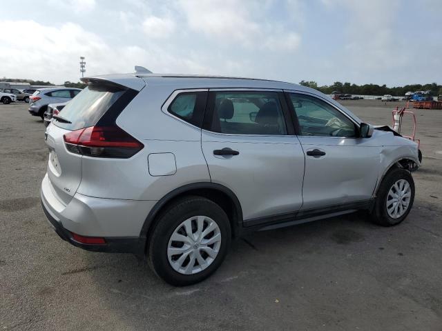 5N1AT2MV9JC738114 - 2018 NISSAN ROGUE S Gümüş foto 3