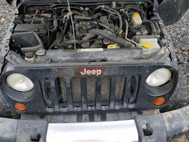 1J4GA59168L551753 - 2008 JEEP WRANGLER UNLIMITED SAHARA Սև լուսանկար 11