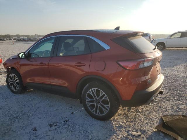 1FMCU9H99LUA30938 - 2020 FORD ESCAPE SEL ORANGE photo 2