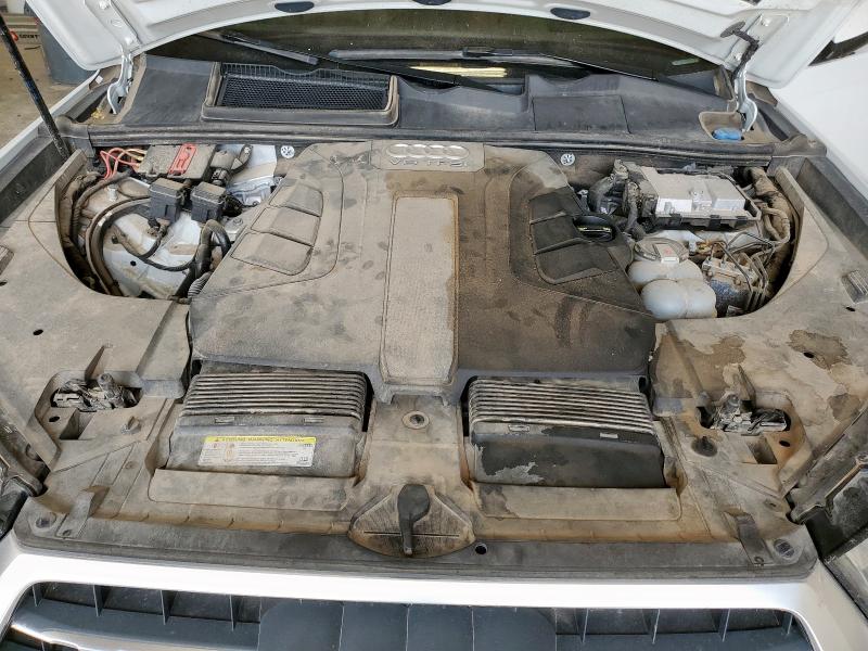 WA1VAAF72JD031154 - 2018 AUDI Q7 PRESTIGE Blanco foto 12